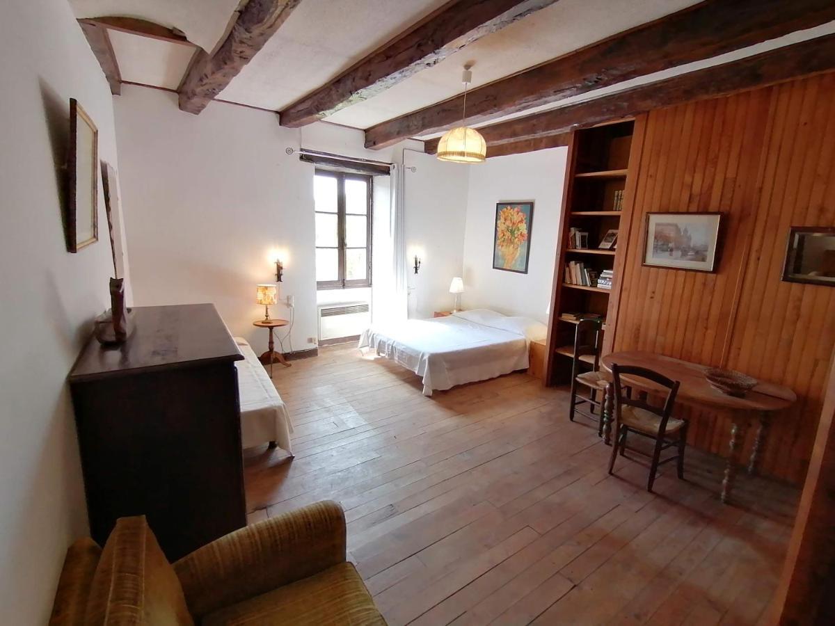 Hébergement de vacances 11 Rue Basse Najac